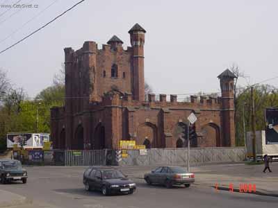 Foto: Rusko-Kr�lovsk� m�stsk� br�na v Kaliningradu