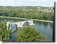 slavn� Avignonsk� most